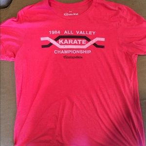All valley carafe championship T-shirt by contenders size 2XL